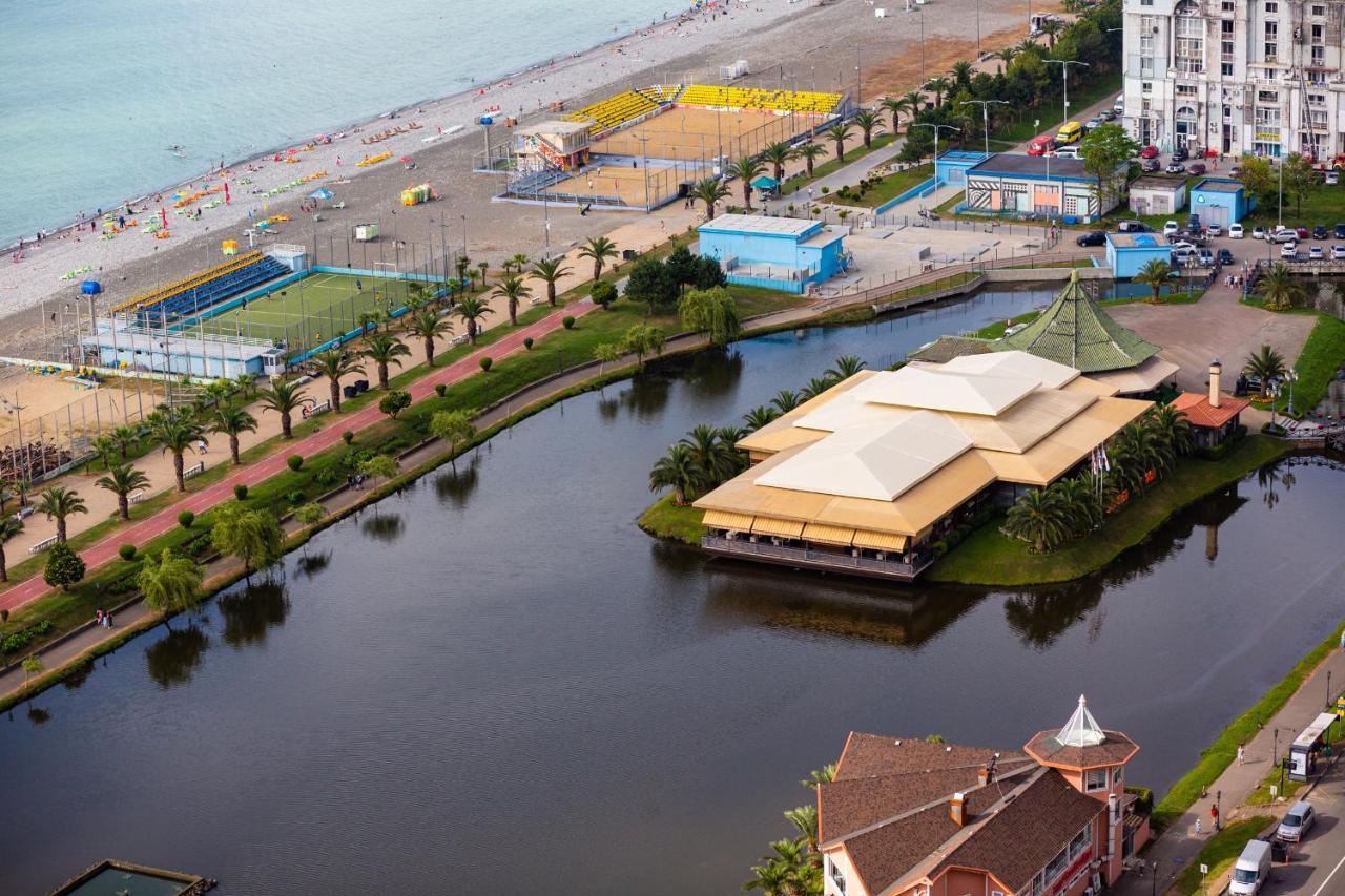 באטומי G-Point City Beach מראה חיצוני תמונה